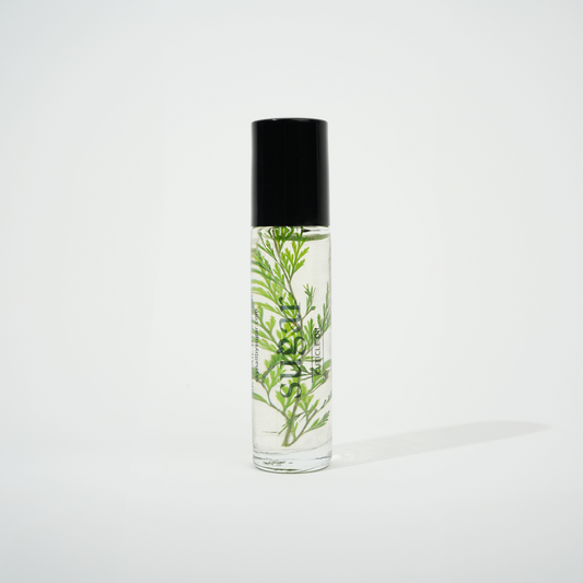 Bottle of wood 100% Organic Cuticle Oil from Skynailbysugar
